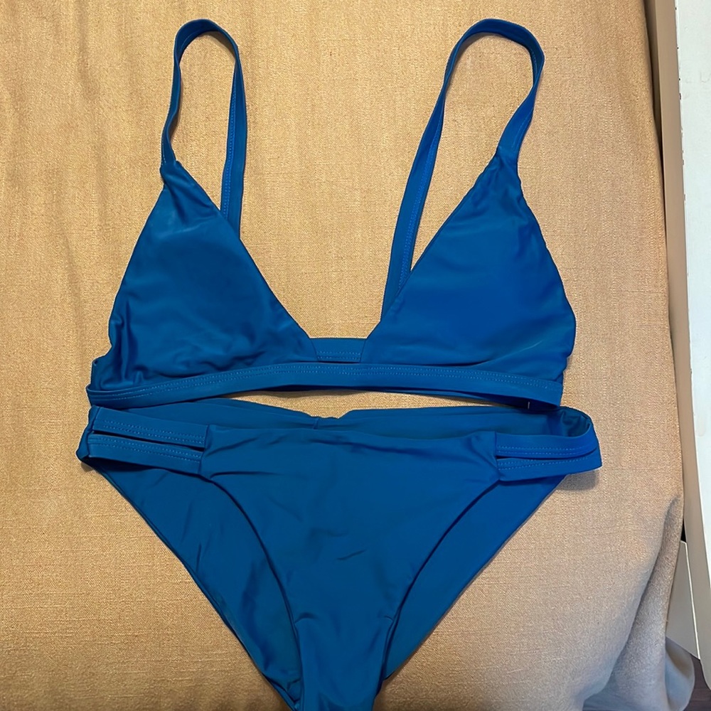 Cupshe bikini set